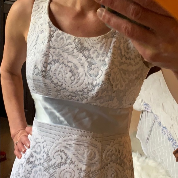 Vintage 50s lace and satin sheath dress - Picture 2 of 8